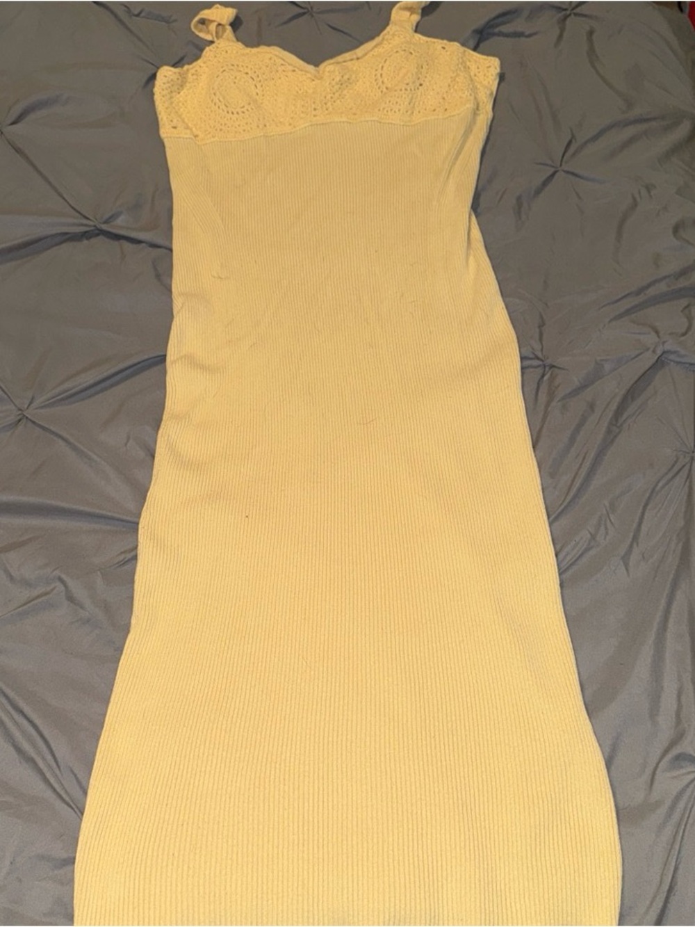 Yellow Ribbed Midi Dress with Lace Bust
